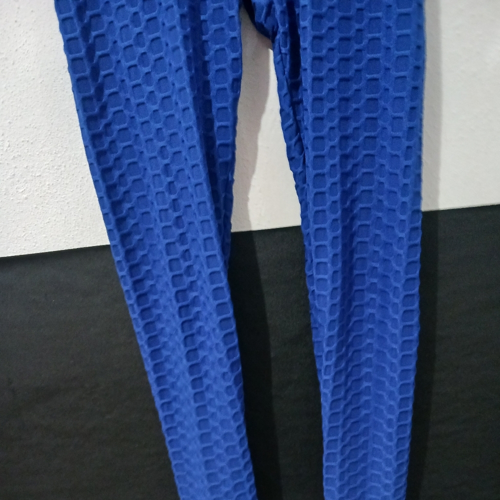 Emme Jordan Women butt lift fitness blue leggings - Picture 4 of 10